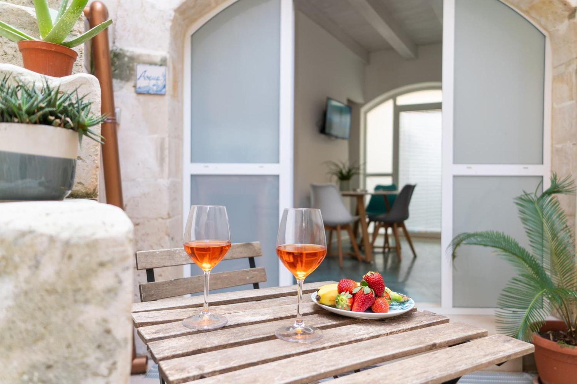 Corte Spagnola - Charming Heaven In Ortigia Apartment